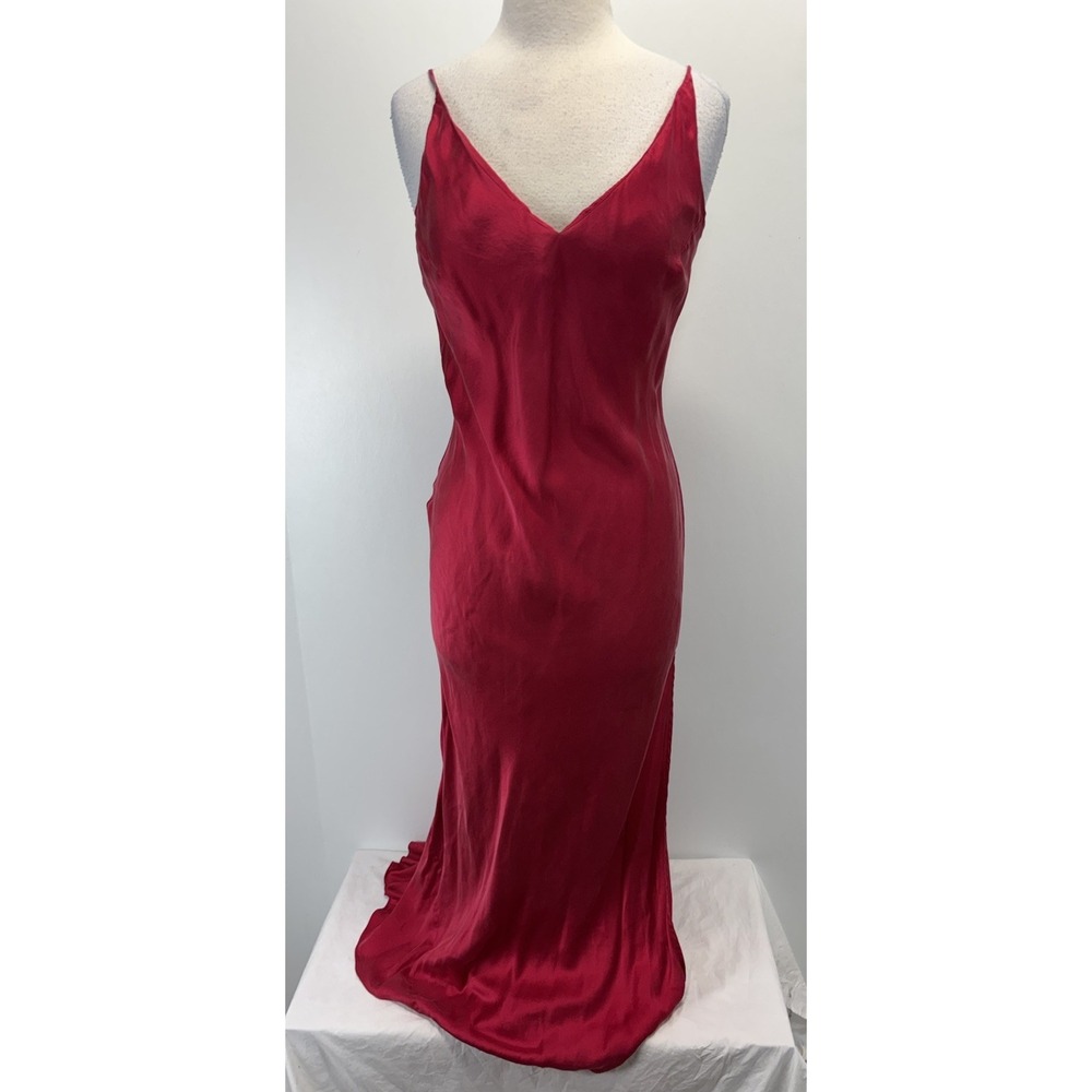 Vtg Victorias Secret 100% Silk Long Slip Nightgown Women's M Red Y2K Open Back